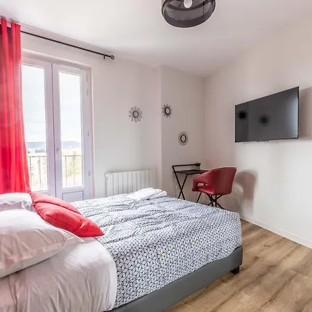 New F5 Neuf Cosy Lumineux Proche Siége Michelin Appartement